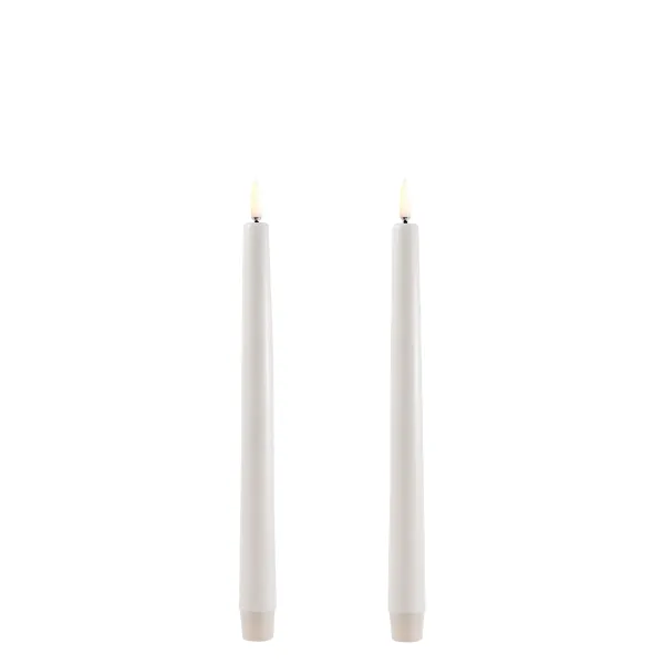Uyuni dinerkaars taper candle Vanilla 2,3 x 25,5 cm (set a 2)